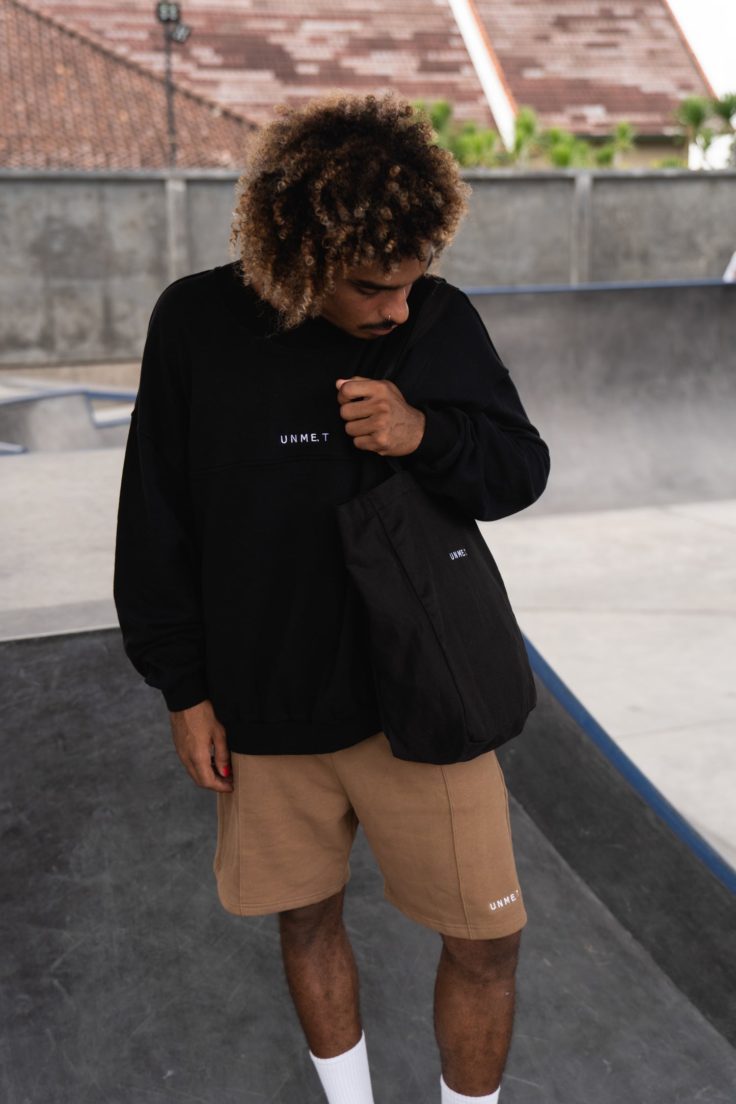 CHILL Long Shorts Brown