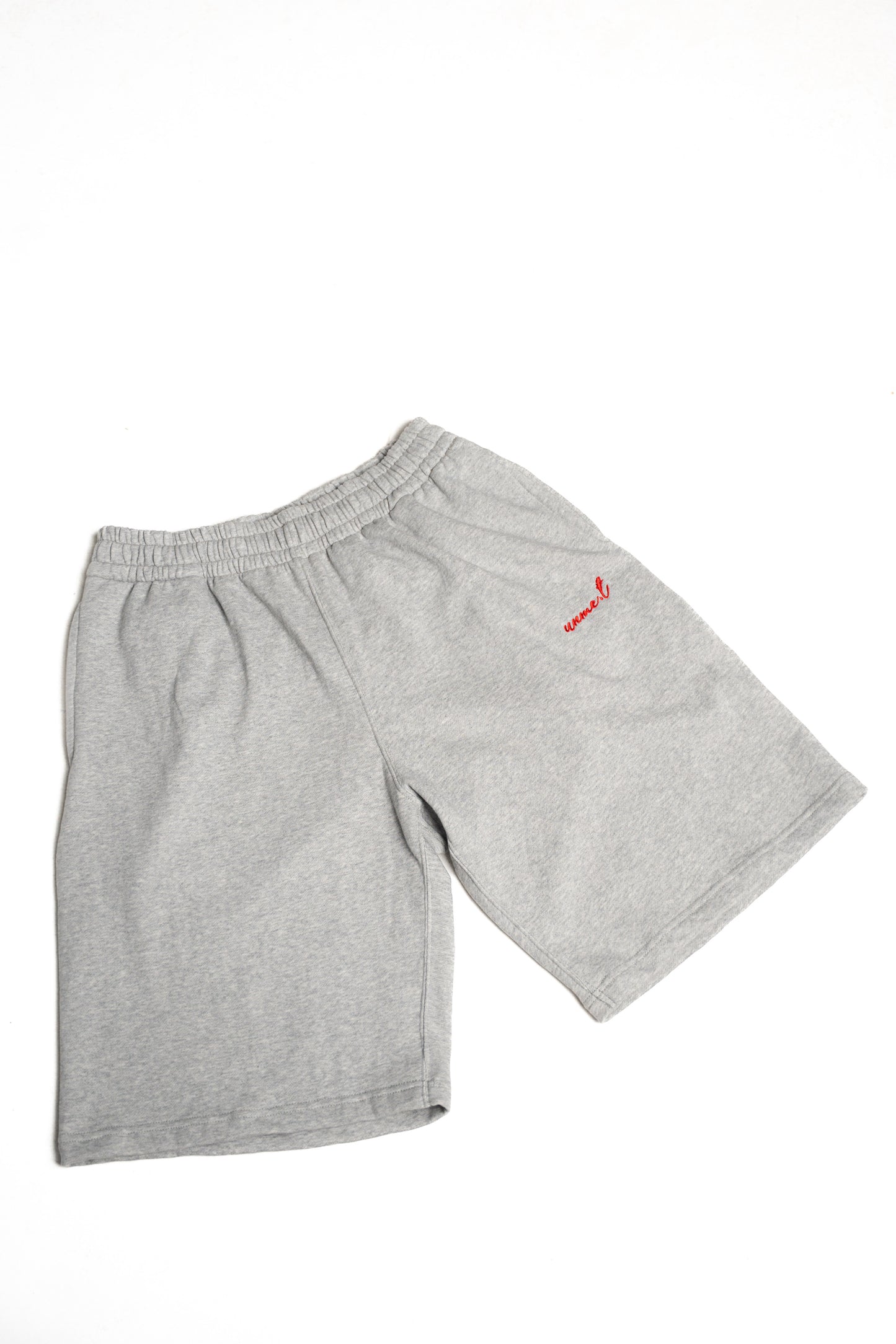 UNME.T Jogger Bermuda Shorts Misty grey