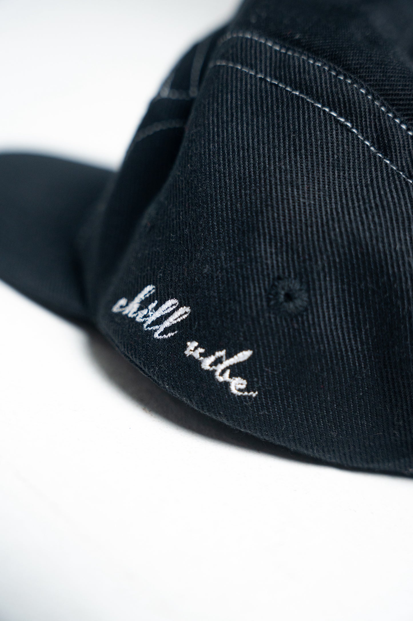 UNME.T CHILL VIBE Cap it Black